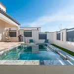 Avec Piscine Exterieur * Saint-Genies-de-Malgoires