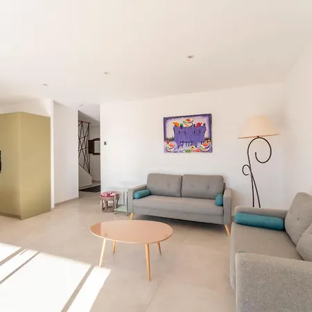Villa Avec Piscine Exterieur
