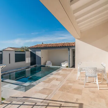 Avec Piscine Exterieur Villa